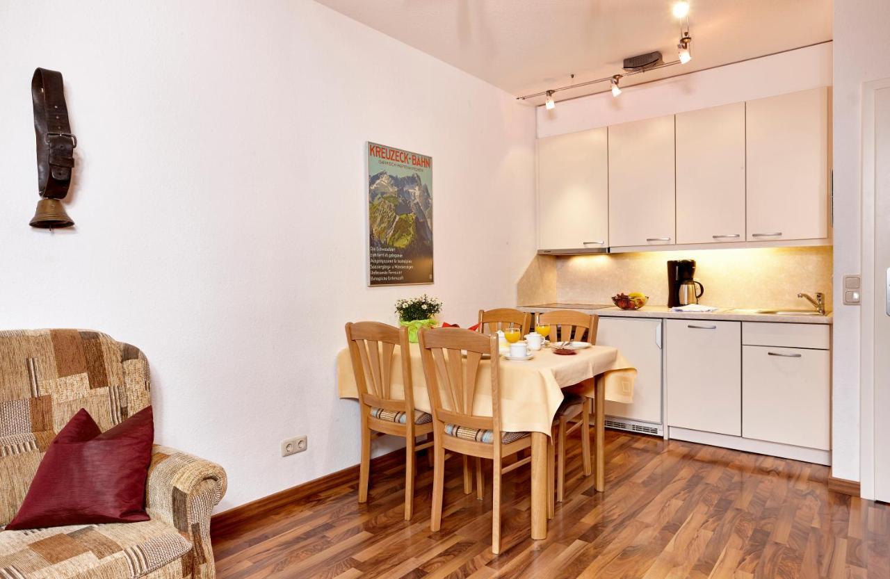 Appartement Alpenkette à Garmisch-Partenkirchen Extérieur photo